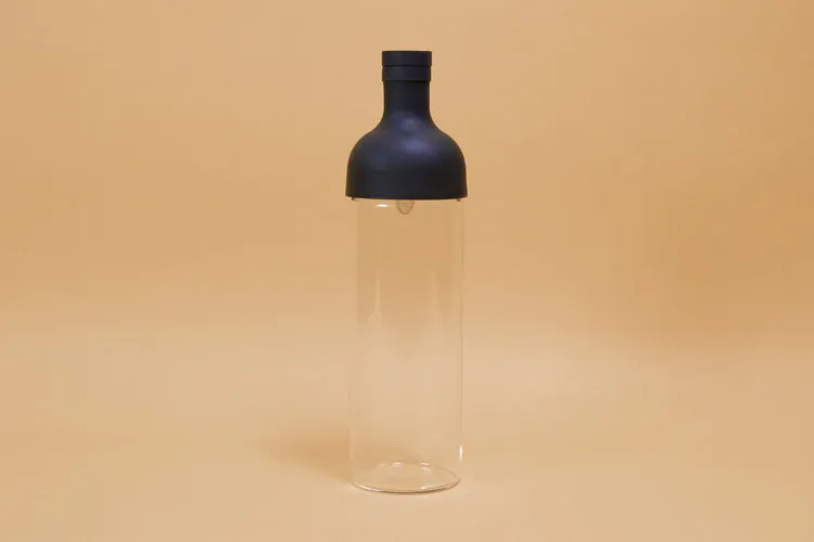 Hario's cold brew tea bottle against a matte background