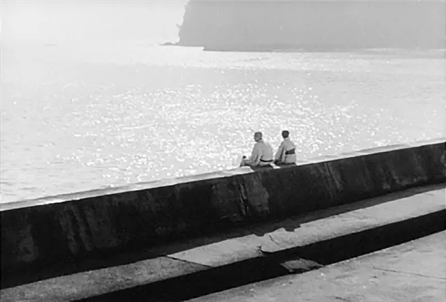 A still from Ozu's Tokyo Story